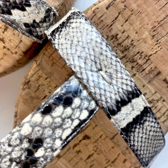 New PELLE MODA PILAR Platform Size 8.5 Snakeskin Straps Sandals NWOB - Picture 11 of 13